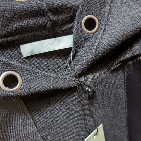 Revolve One Grey Day Black Sydney Grommet Hoodie M - Picture 7 of 9